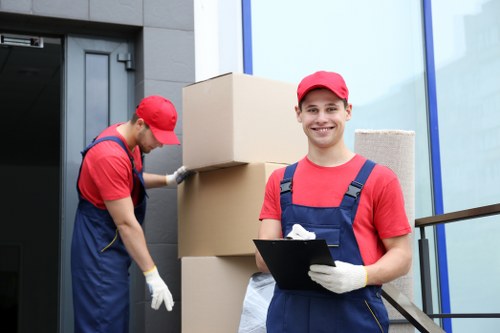 Moving truck service for homes in Northwood